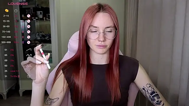 littlevildevil online show from 21, 10, 2025