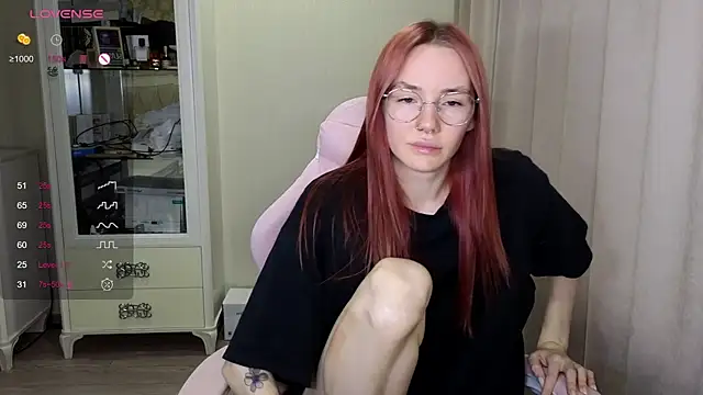 littlevildevil online show from 26, 10, 2025