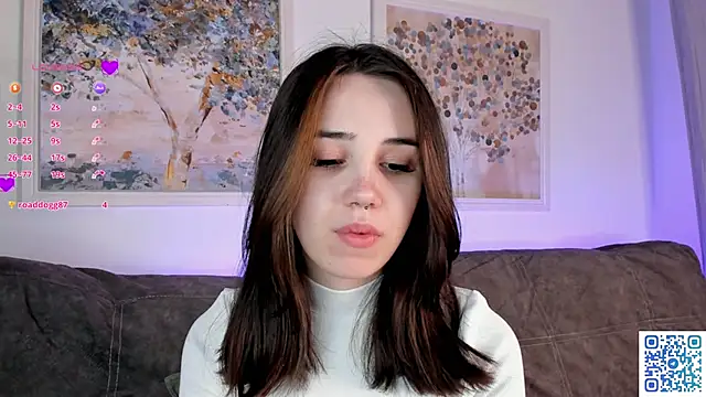 Snapshot of GillianDowdey chatting on 3, 3, 2025 GillianDowdey online show from 3, 3, 2025