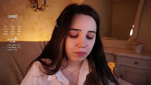 GillianDowdey online show from 24, 10, 2025