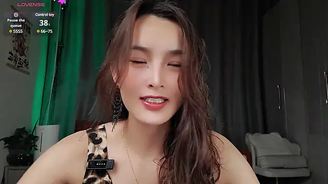 Snapshot of Youth3_ chatting on 11, 2, 2025 Youth3 online show from 11, 2, 2025