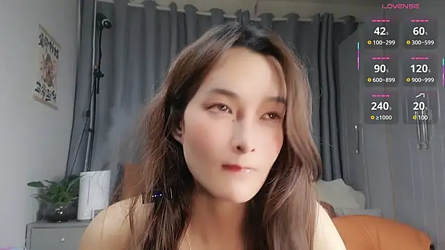 Snapshot of Youth3_ chatting on 8, 3, 2025 Youth3 online show from 8, 3, 2025