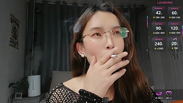 Snapshot of Youth3_ chatting on 20, 3, 2025 Youth3 online show from 20, 3, 2025