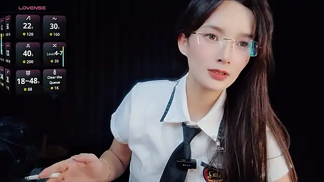 Snapshot of Youth3_ chatting on 11, 9, 2025 Youth3 online show from 11, 9, 2025