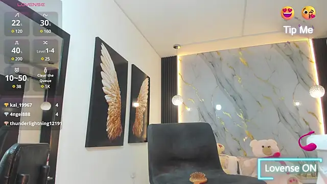 estephany doll online show from 14, 3, 2025