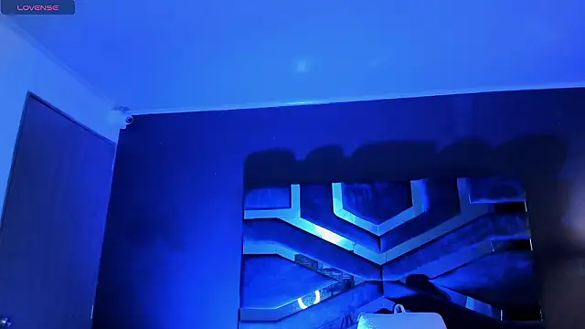 Ian Castillo  online show from 13, 2, 2026