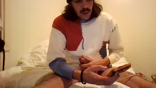 Snapshot of wolfwhite95 chatting on 28, 2, 2026 wolfwhite95 online show from 28, 2, 2026