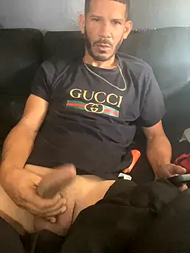 Snapshot of Chico_Bellaco chatting on 18, 10, 2025 Chico Bellaco online show from 18, 10, 2025