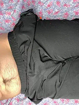 Snapshot of Maksim030 chatting on 21, 12, 2025 Maksim030 online show from 21, 12, 2025