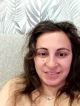 Snapshot of ShelaDiass chatting on 10, 10, 2025 ShelaDiass online show from 10, 10, 2025