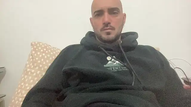 alessandromori91 online show from 12, 1, 2026