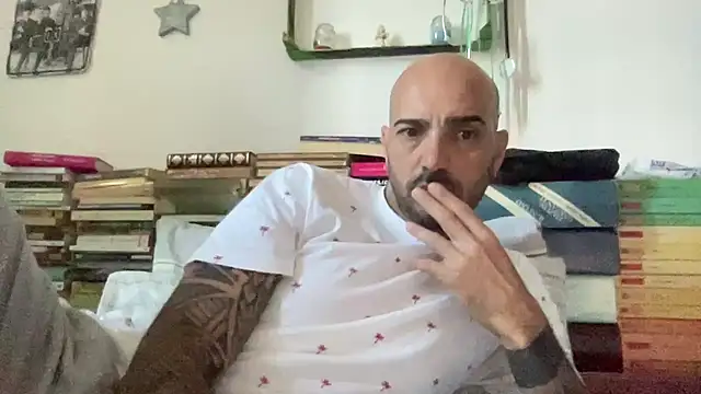 alessandromori91 online show from 8, 6, 2026