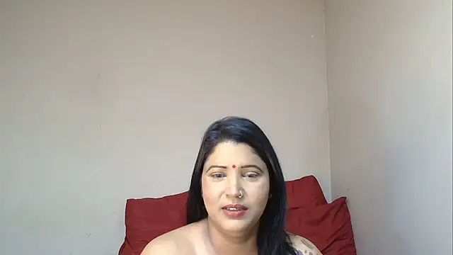 Snapshot of XIndianintimacy chatting on 24, 1, 2025 XIndianintimacy online show from 24, 1, 2025