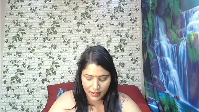 Snapshot of XIndianintimacy chatting on 1, 3, 2025 XIndianintimacy online show from 1, 3, 2025