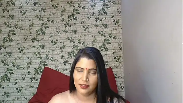 Snapshot of XIndianintimacy chatting on 2, 10, 2025 XIndianintimacy online show from 2, 10, 2025
