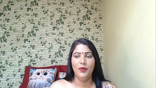 Snapshot of XIndianintimacy chatting on 3, 2, 2026 XIndianintimacy online show from 3, 2, 2026