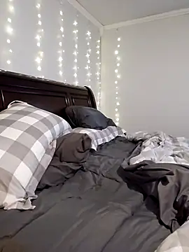 Snapshot of MsShelby40 chatting on 18, 12, 2024 MsShelby40 online show from 18, 12, 2024