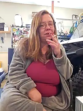 Snapshot of MsShelby40 chatting on 17, 1, 2025 MsShelby40 online show from 17, 1, 2025