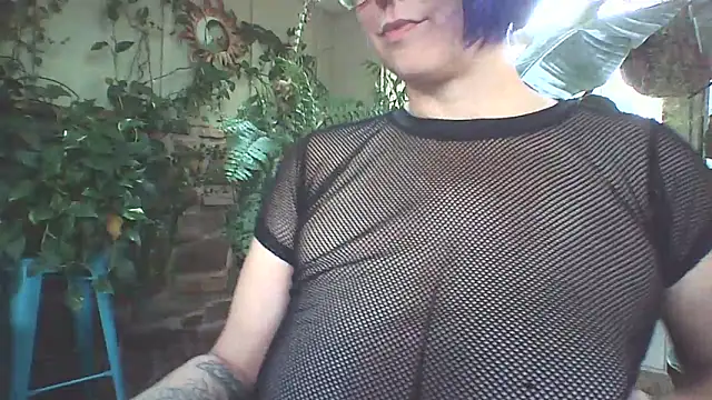 Big-Tits-McGee online show from 14, 10, 2025