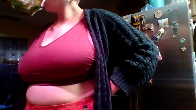 Big-Tits-McGee online show from 15, 12, 2025