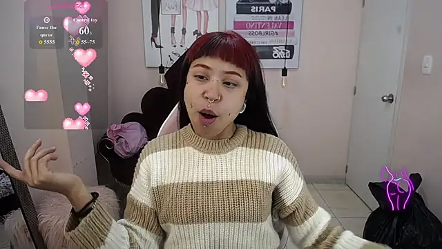 Snapshot of Violetta_Suky chatting on 25, 11, 2025 Violetta Suky online show from 25, 11, 2025