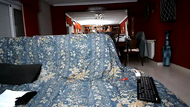 Snapshot of maduroguapo chatting on 2, 6, 2026 maduroguapo online show from 2, 6, 2026