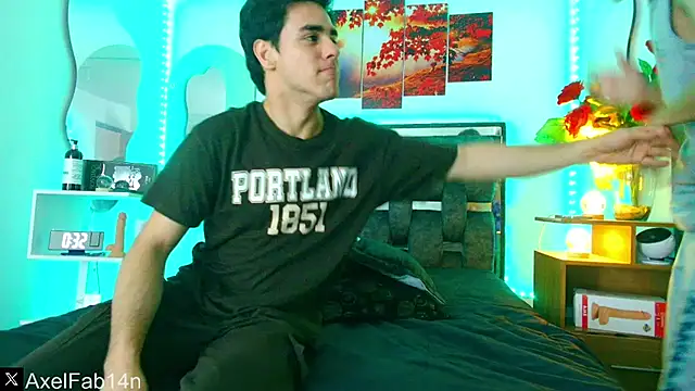 Alex and Fabian online show from 8, 2, 2025