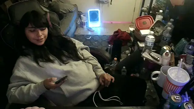 jazzybea4 online show from 18, 4, 2026