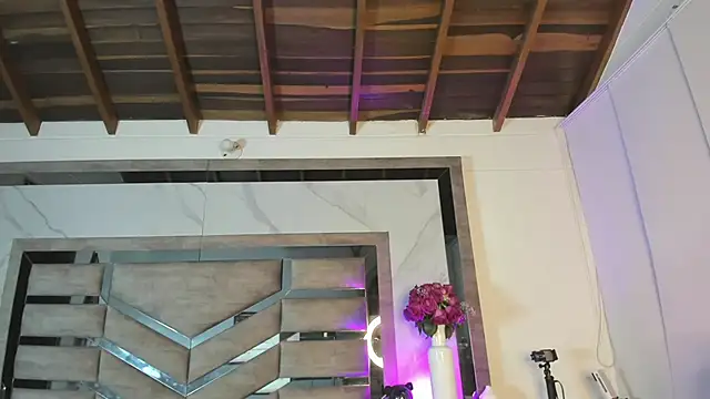 sahara sweet00 online show from 15, 4, 2026