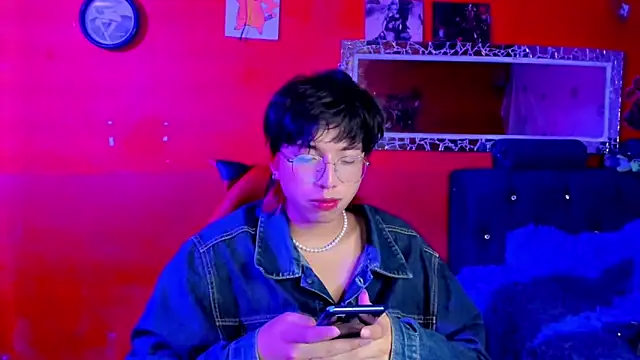 Snapshot of AnggelONfiree chatting on 25, 2, 2025 AnggelONfiree online show from 25, 2, 2025