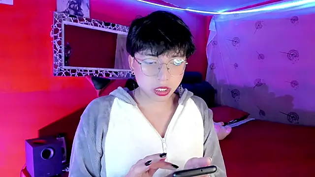 Snapshot of AnggelONfiree chatting on 30, 9, 2025 AnggelONfiree online show from 30, 9, 2025