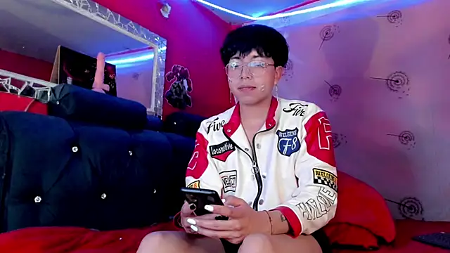 Snapshot of AnggelONfiree chatting on 6, 10, 2025 AnggelONfiree online show from 6, 10, 2025