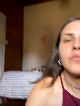 Snapshot of isadelasestrellas chatting on 21, 11, 2025 isadelasestrellas online show from 21, 11, 2025