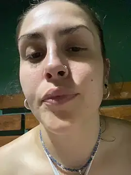 Snapshot of isadelasestrellas chatting on 27, 11, 2025 isadelasestrellas online show from 27, 11, 2025