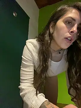 Snapshot of isadelasestrellas chatting on 20, 7, 2026 isadelasestrellas online show from 20, 7, 2026