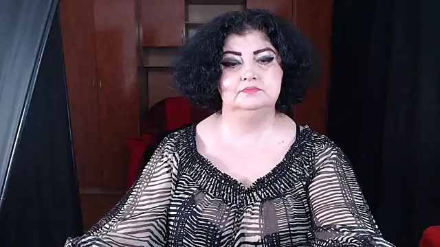  MissJ  online show from 25, 1, 2025