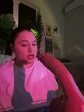 DaisyBooom online show from 5, 1, 2025