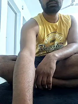 Snapshot of RKumar1994 chatting on 17, 12, 2025 RKumar1994 online show from 17, 12, 2025