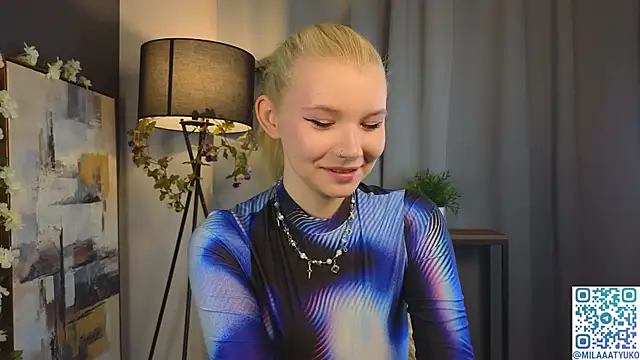 DaisyElmers online show from 26, 1, 2025