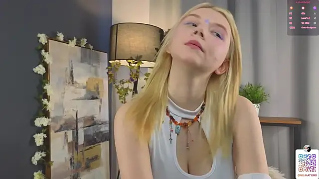 DaisyElmers online show from 31, 1, 2025