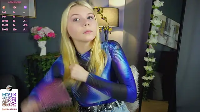 DaisyElmers online show from 21, 3, 2025