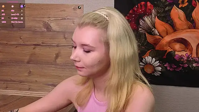 DaisyElmers online show from 26, 9, 2025