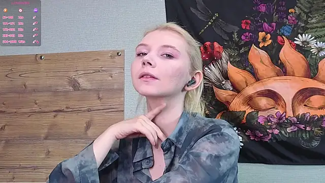 DaisyElmers online show from 2, 10, 2025