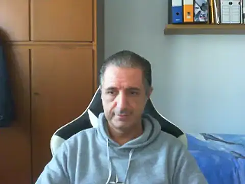 Snapshot of lliuk70mi chatting on 27, 12, 2024 lliuk70mi online show from 27, 12, 2024