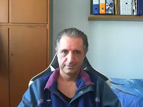 Snapshot of lliuk70mi chatting on 4, 2, 2025 lliuk70mi online show from 4, 2, 2025