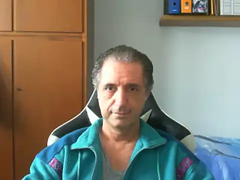 Snapshot of lliuk70mi chatting on 10, 3, 2025 lliuk70mi online show from 10, 3, 2025