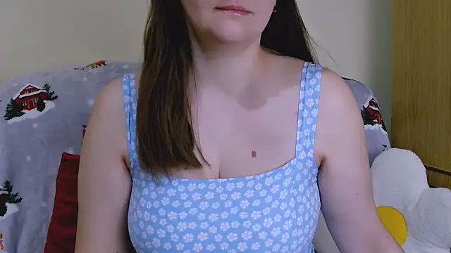 ChubbyMaia online show from 12, 1, 2025