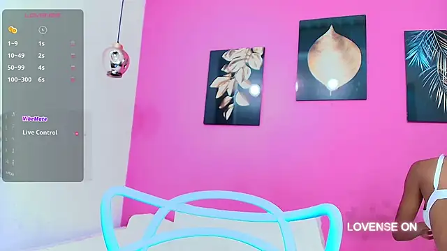 Snapshot of littleebonymommy chatting on 1, 12, 2024 littleebonymommy online show from 1, 12, 2024