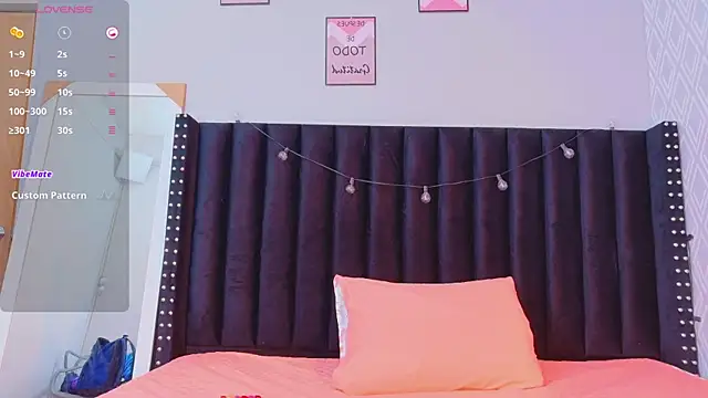 Snapshot of littleebonymommy chatting on 16, 9, 2025 littleebonymommy online show from 16, 9, 2025