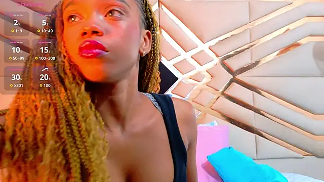 Snapshot of littleebonymommy chatting on 15, 10, 2025 littleebonymommy online show from 15, 10, 2025